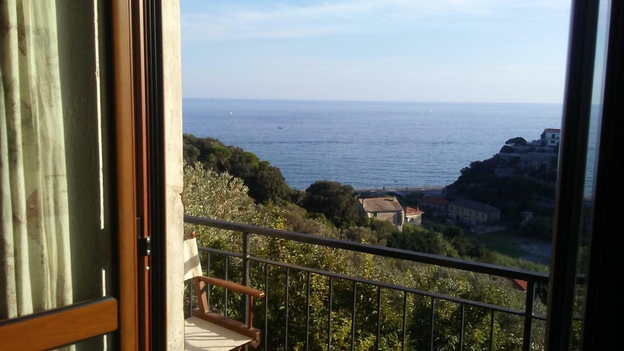 Il Capriolo Bed & Breakfast Celle Ligure Exterior photo